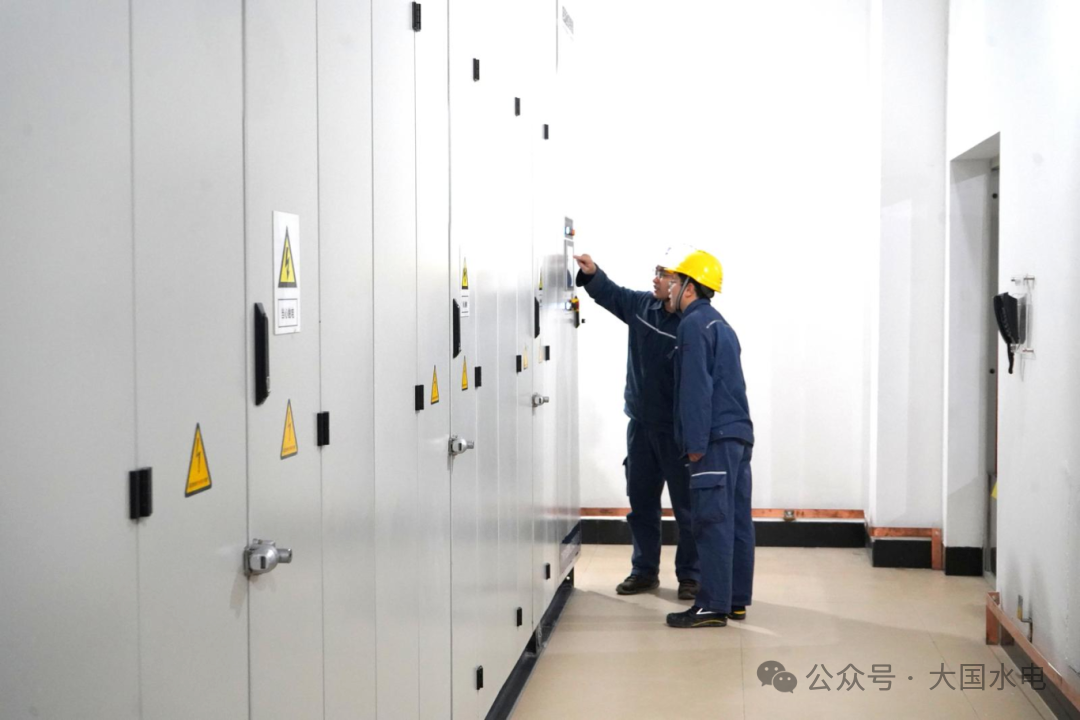 ab3c57c3894372cb2d8385f960053ed5.png ab3c57c3894372cb2d8385f960053ed5.png